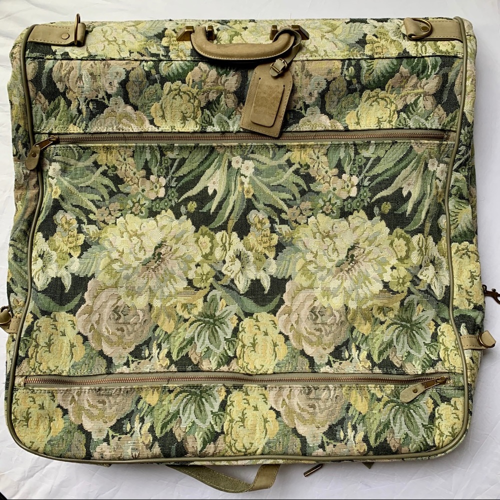 DANIELLE NICOLE floral & Leather Suit Garment Bag